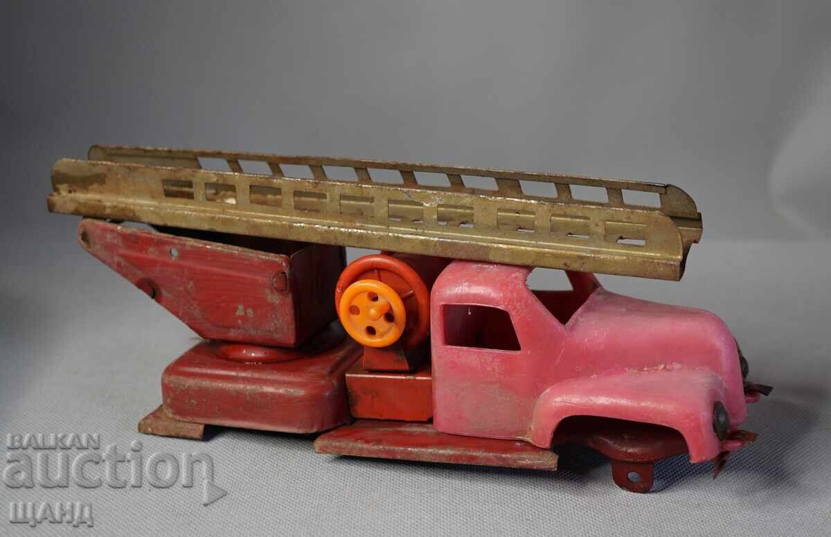 Παλιό σοβιετικό μεταλλικό παιχνίδι μοντέλο πυροσβεστικού οχήματος