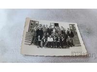 Photo Vidin Young People woman and men on stairs