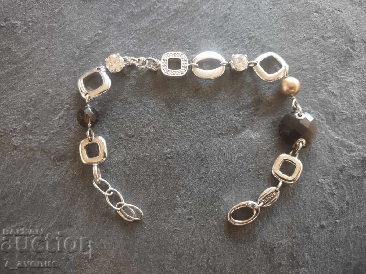 Brățară argint, Fossil, ștanță 925 și marcaj 24.10.25 cu preț 129.00 BGN | € 65.96 Brățară argint, Fossil, ștanță 925 și marcaj 24.10.25 cu preț 129.00 BGN | € 65.96