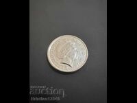 Пет пенса с дефект