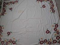 Fețe de masă brodate 175/ 150 cm mileu dantelă