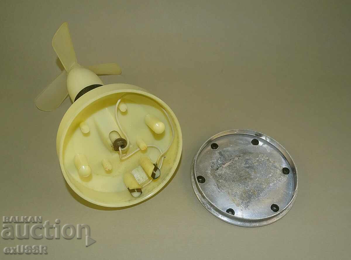 Vechi ventilator polonez mic cu baterie portabil, bachelit - 7