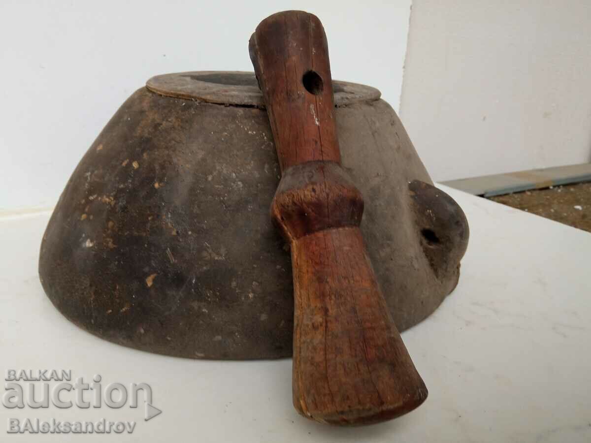 Стара дървена купа с чукало - 5 Стара дървена купа с чукало - 5