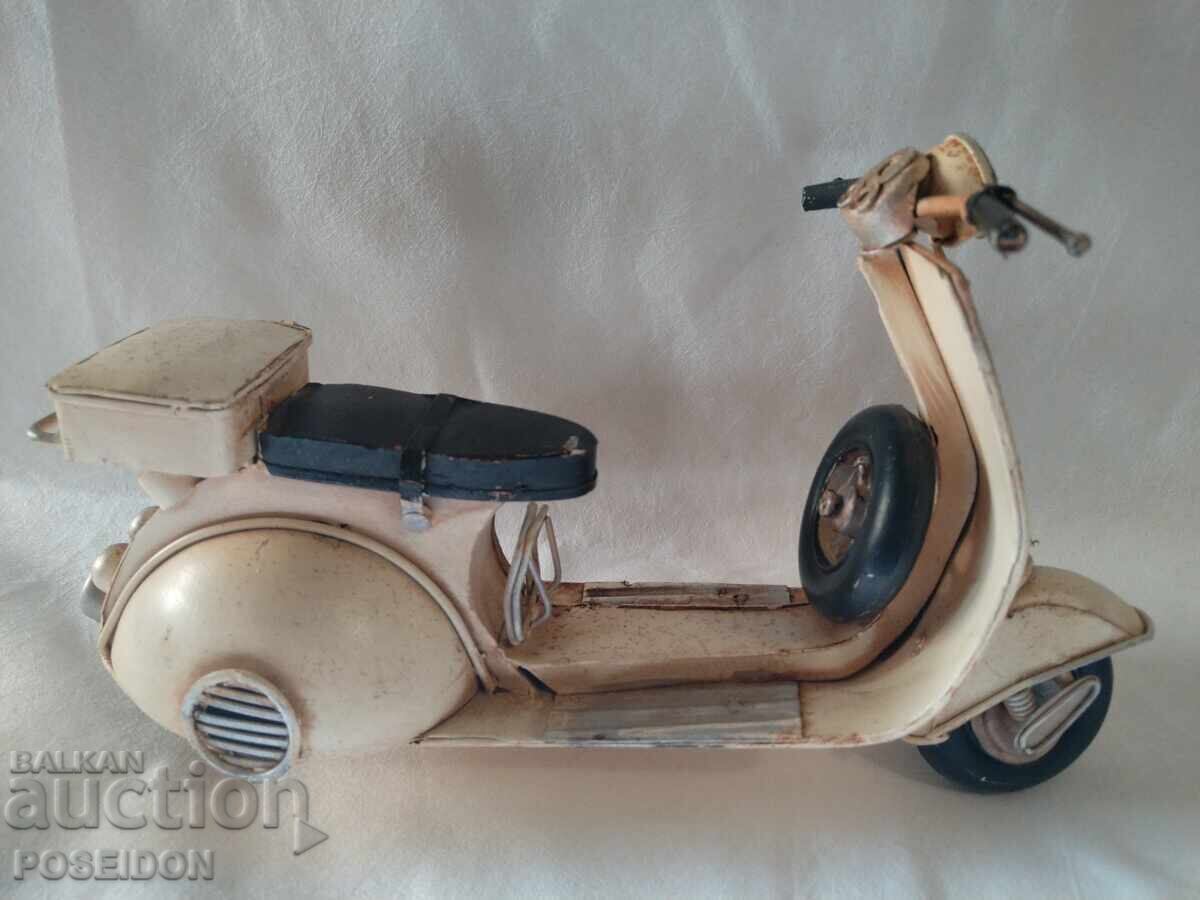Old tin toy motorcycle/moped VESPA with price 120.00 BGN | € 61.36