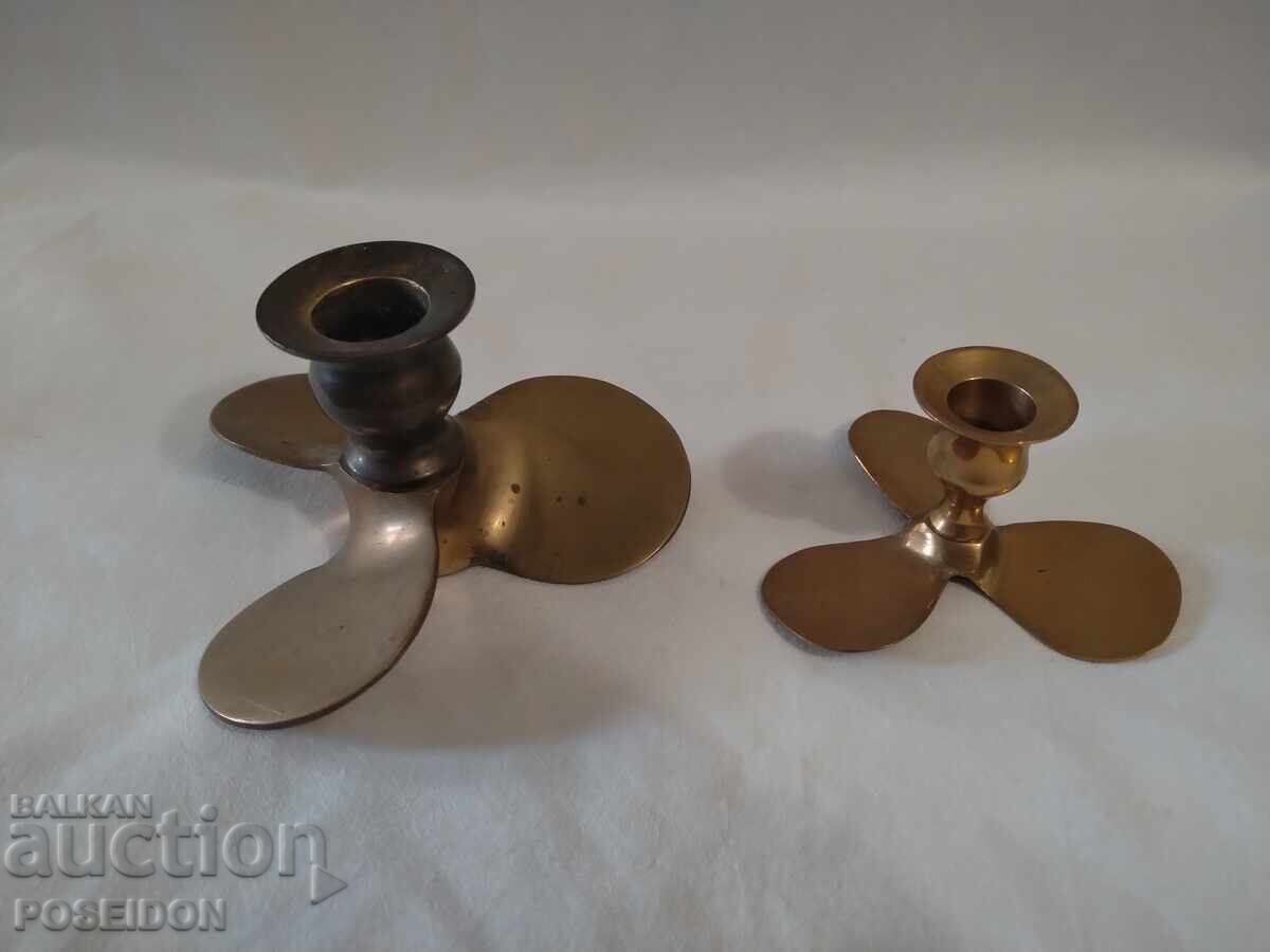 ΔΥΟ ΚΗΡΟΠΗΓΙΑ ΕΛΙΚΑΣ ΠΛΟΙΟΥ