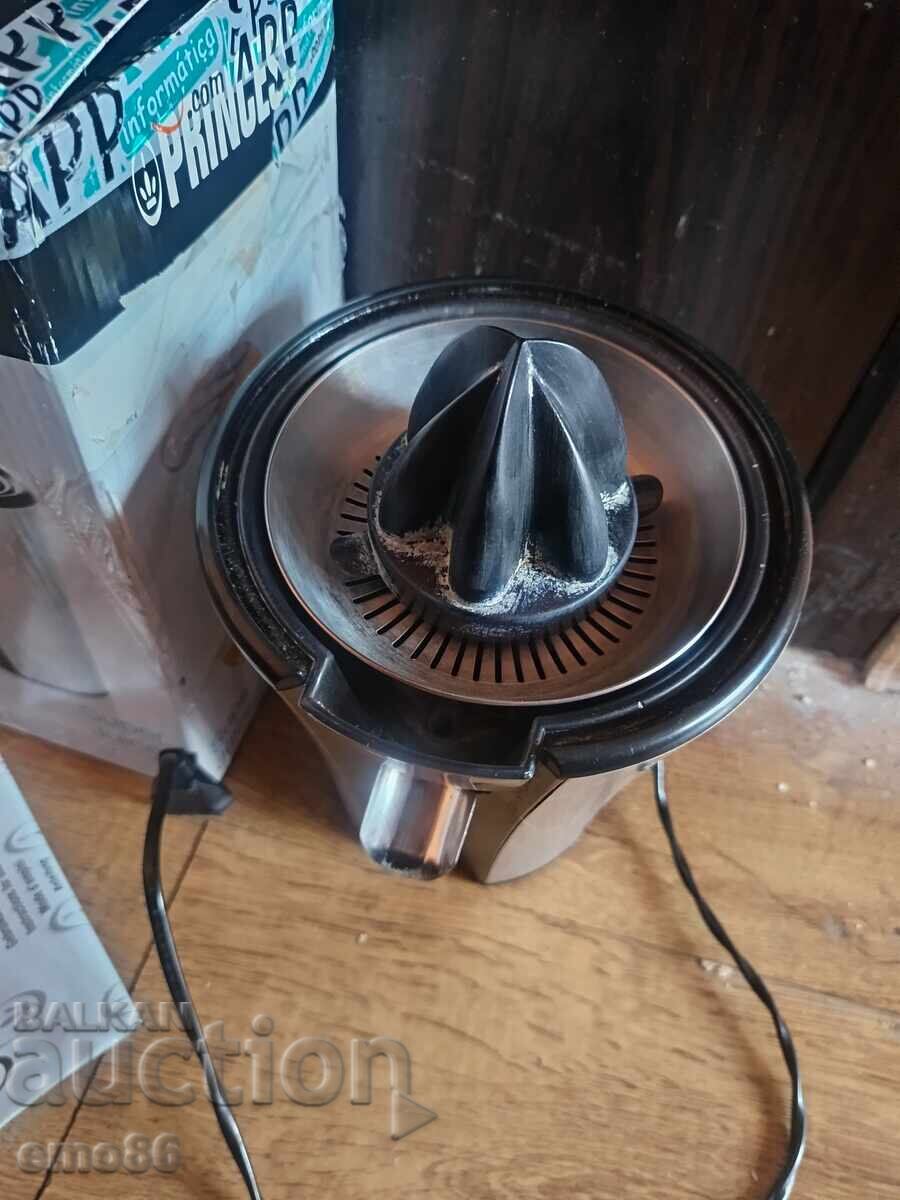 Auction Princess citrus press B.Z.C Auction Princess citrus press B.Z.C