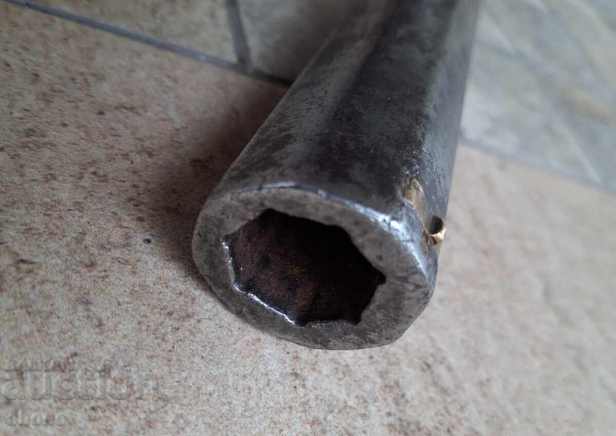 Auction Damascus barrel, gun, flintlock, shishane, boylia, carnation Auction Damascus barrel, gun, flintlock, shishane, boylia, carnation