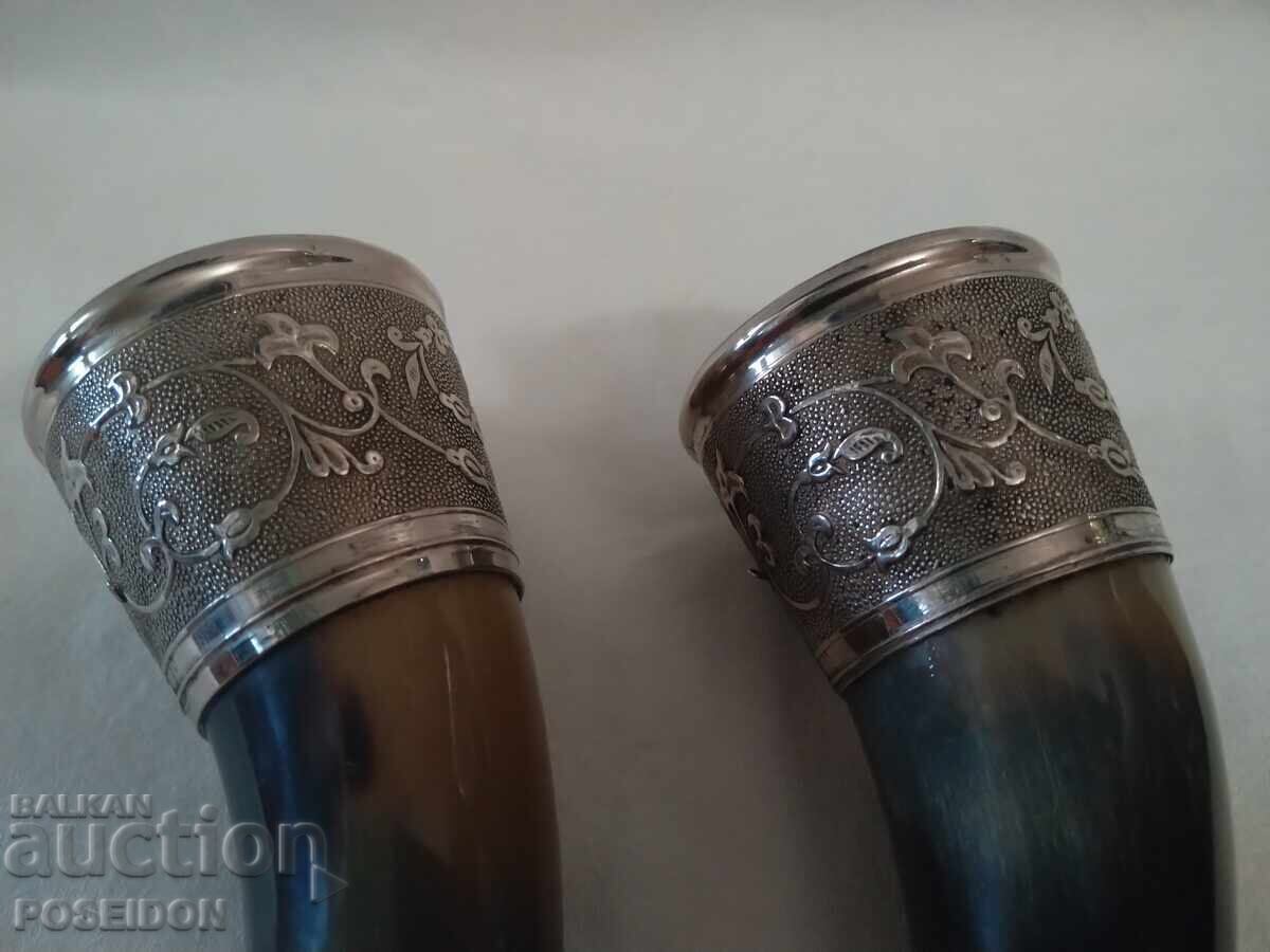 Аукцион ДВА  РОГА  РОГ ГРУЗИНСКИ РОГ ЗА ВИНО