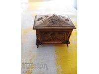 Cutie de bijuterii antic, bronz, aurire