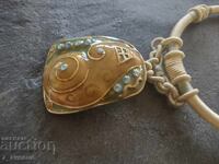 Colier lănțișor bijuterie medalion cu email 24.10.25