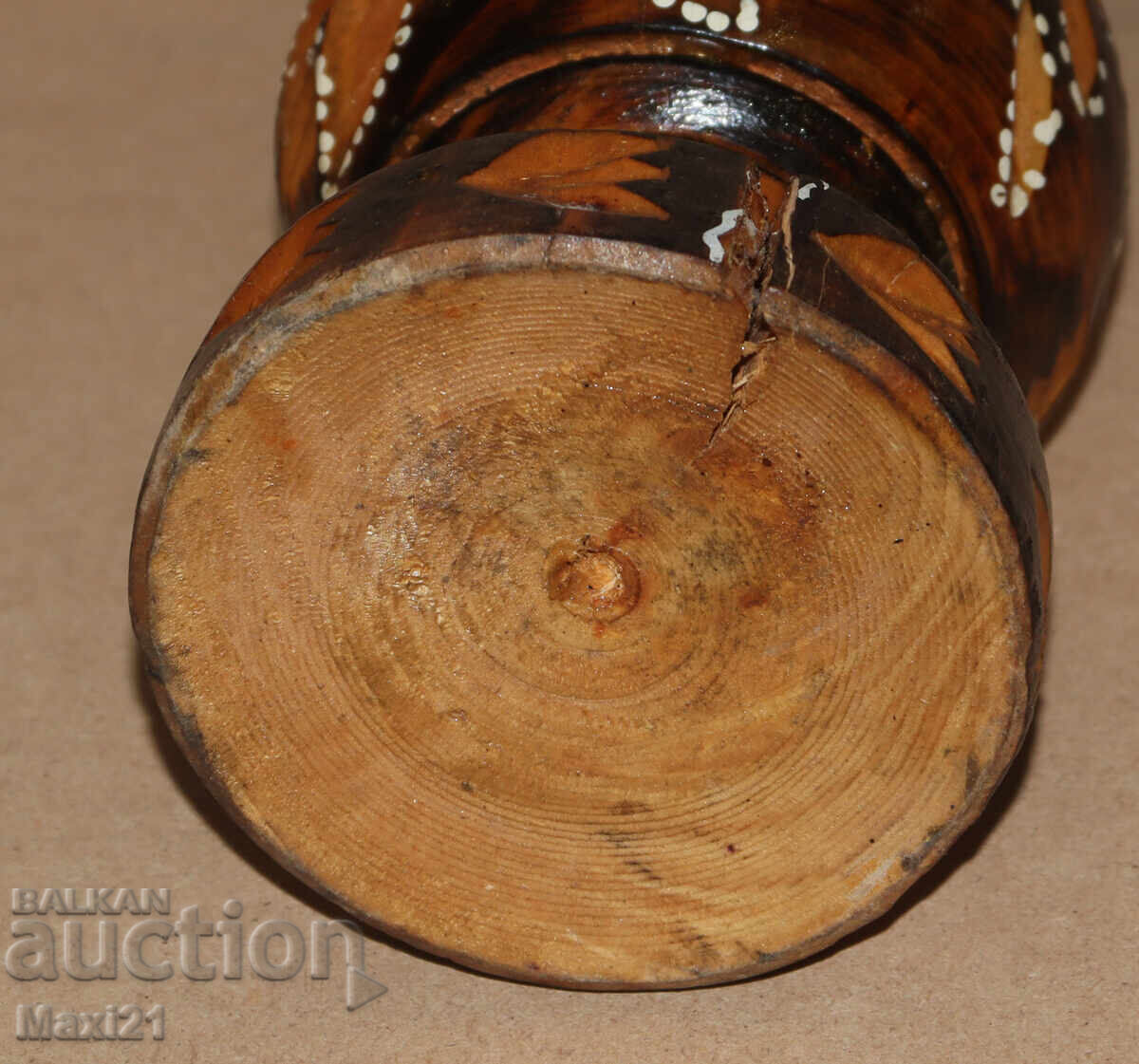 Ενδιαφέρον χειροποίητο βάζο ξυλόγλυπτο - 6 Ενδιαφέρον χειροποίητο βάζο ξυλόγλυπτο - 6