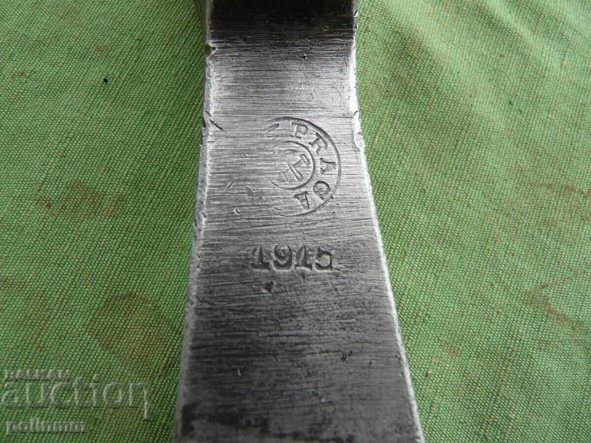 Auction Austro-Hungarian Military Pickaxe WW1 Auction Austro-Hungarian Military Pickaxe WW1