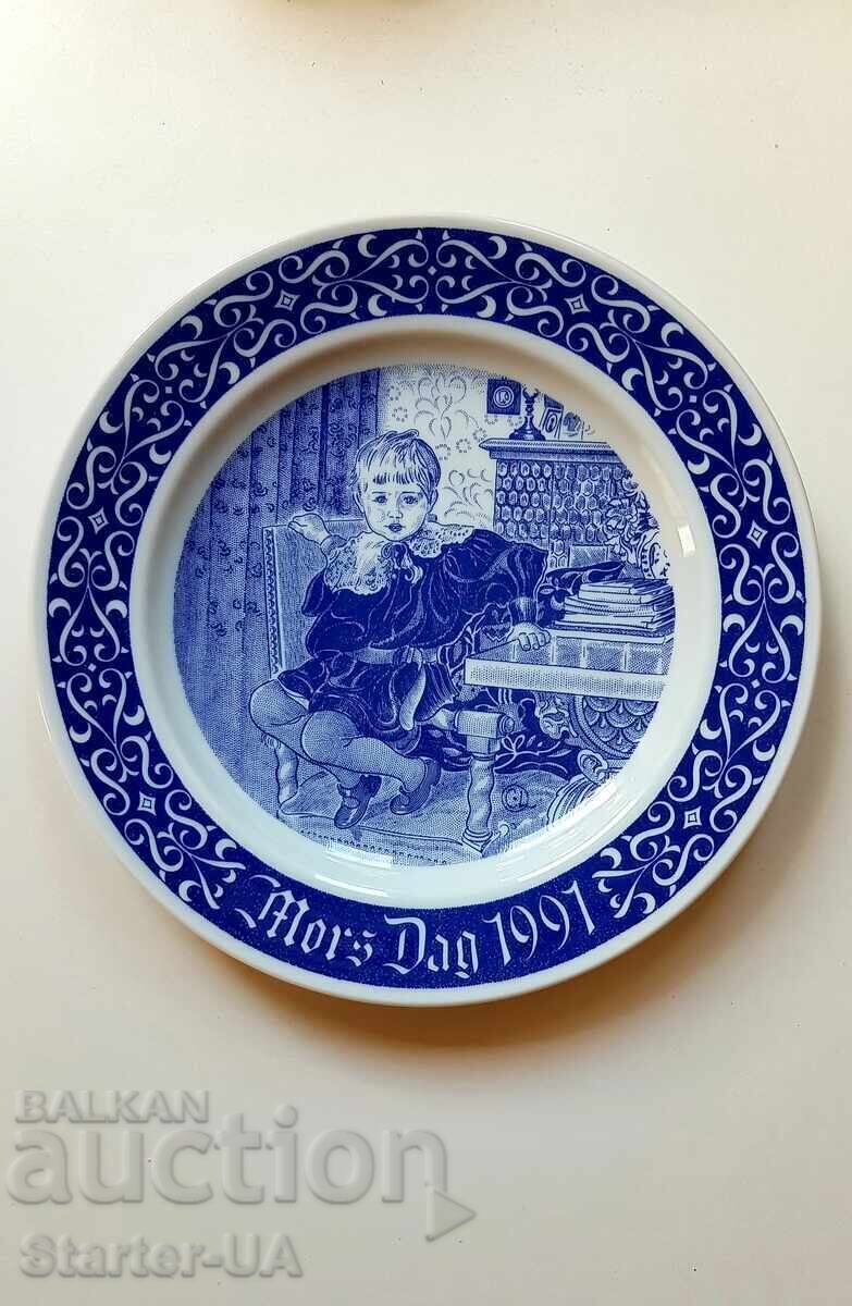 Συλλεκτικό πορσελάνινο πιάτο RORSTRAND "Mors Dag 1991"