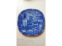 Порцеланова чиния за колекция RORSTRAND "Jlen 1981".