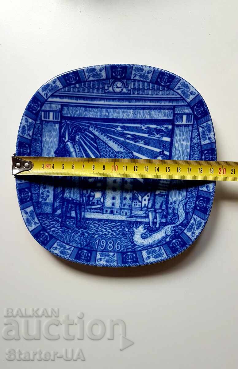 Δημοπρασία Πορσελάνινη πιατέλα για συλλογή RORSTREND "Jlen 1986"