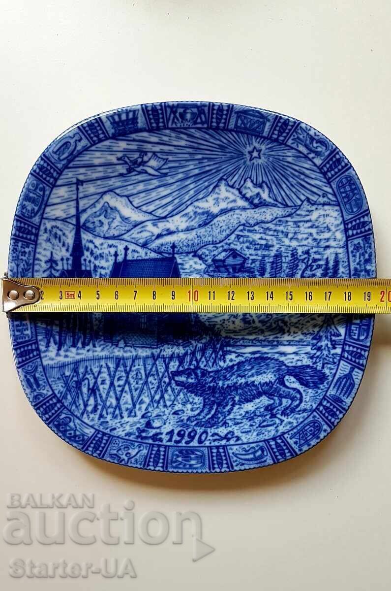 Δημοπρασία Συλλεκτικό πορσελάνινο πιάτο RORSTRAND "Jlen 1990"