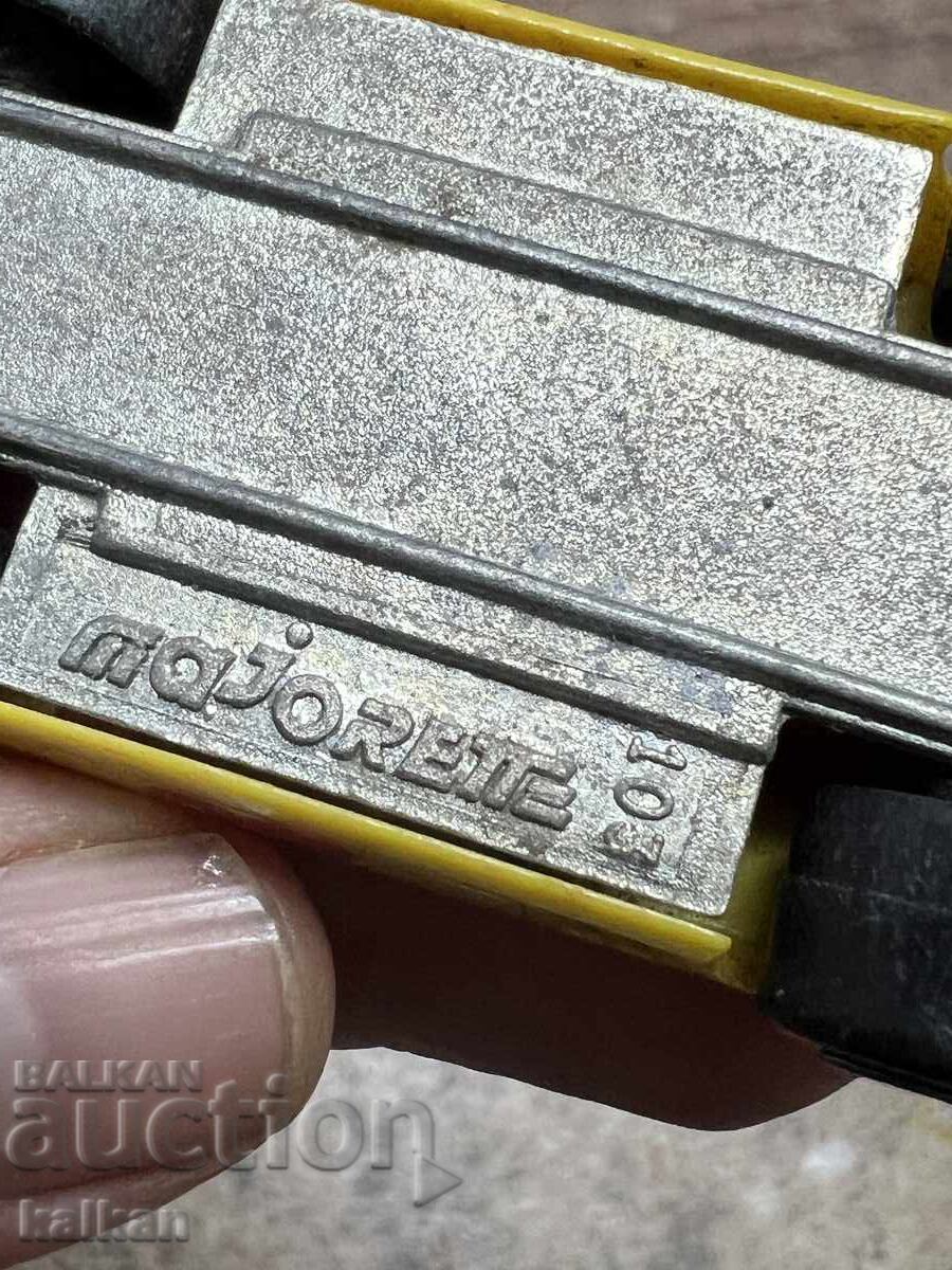 Livrarea Cărucior Majorette 103 Chevrolet Corvette Grand Prix