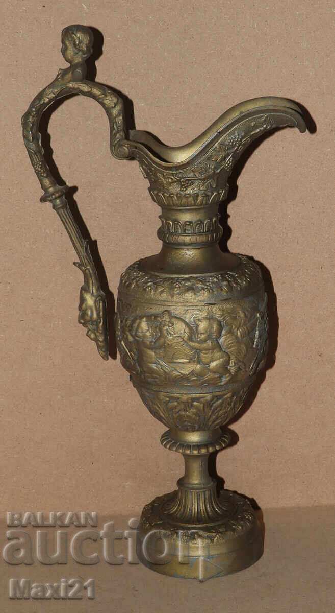 Cană decorativă metalică vintage Cană decorativă metalică vintage