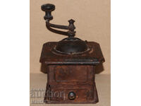 Râșniță de cafea manuală metalică veche