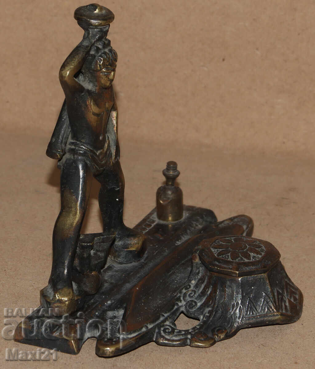 Старинна метална мастилница скулптура - 6