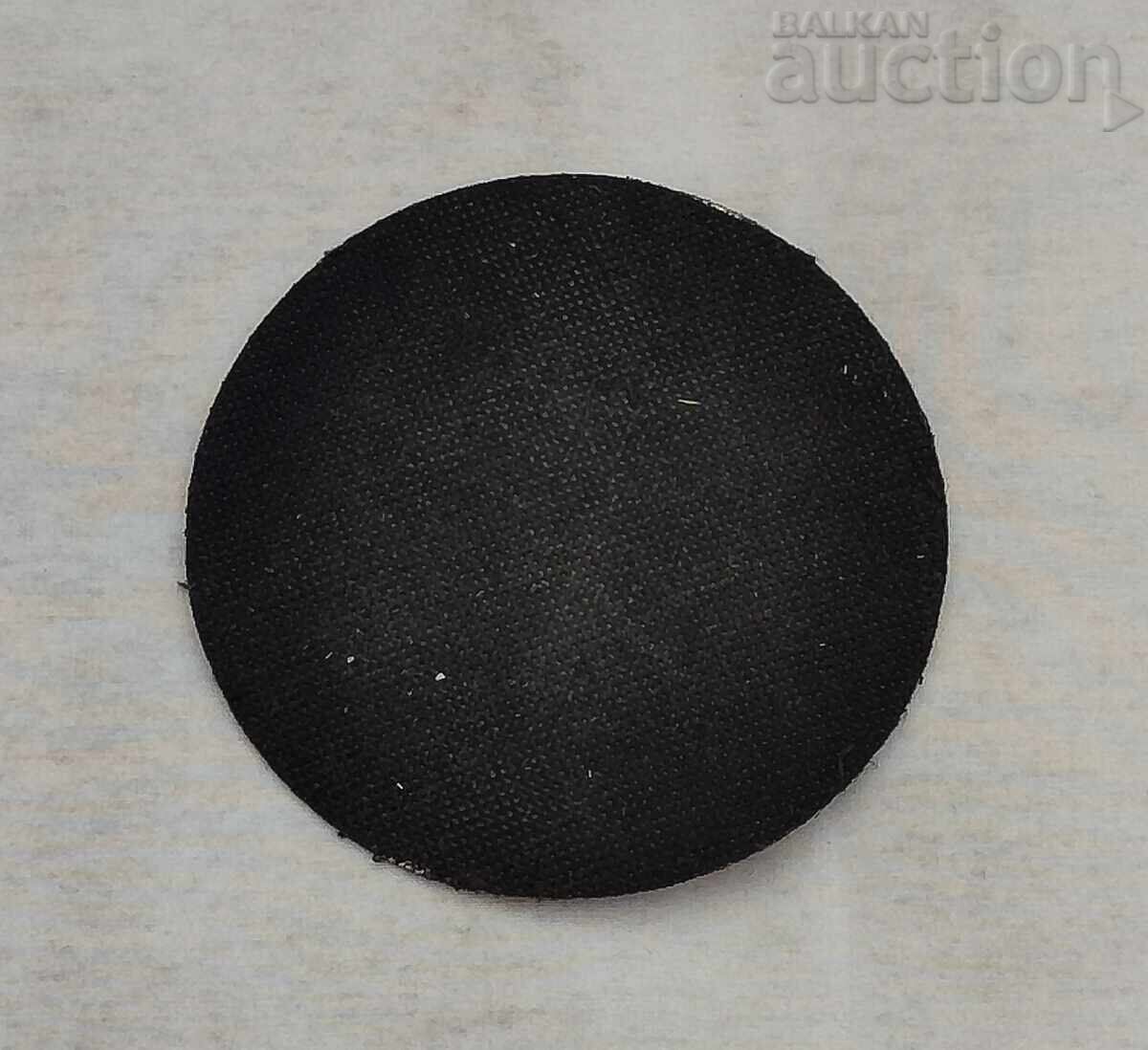 EMBLEMĂ DE POMPIER, POMPIER, BULGARIA cu preț 10.00 BGN | € 5.11 EMBLEMĂ DE POMPIER, POMPIER, BULGARIA cu preț 10.00 BGN | € 5.11