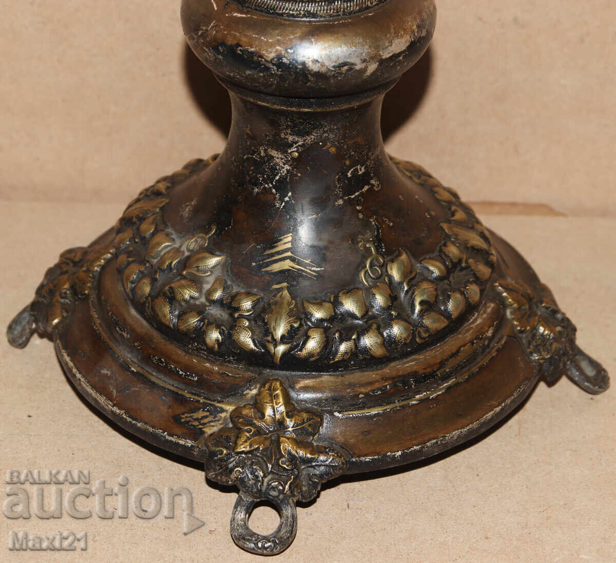 Sculptură antică, din alamă argintată, sfeșnic - 5