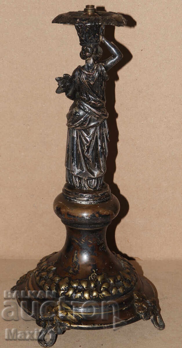 Sculptură antică, din alamă argintată, sfeșnic - 7