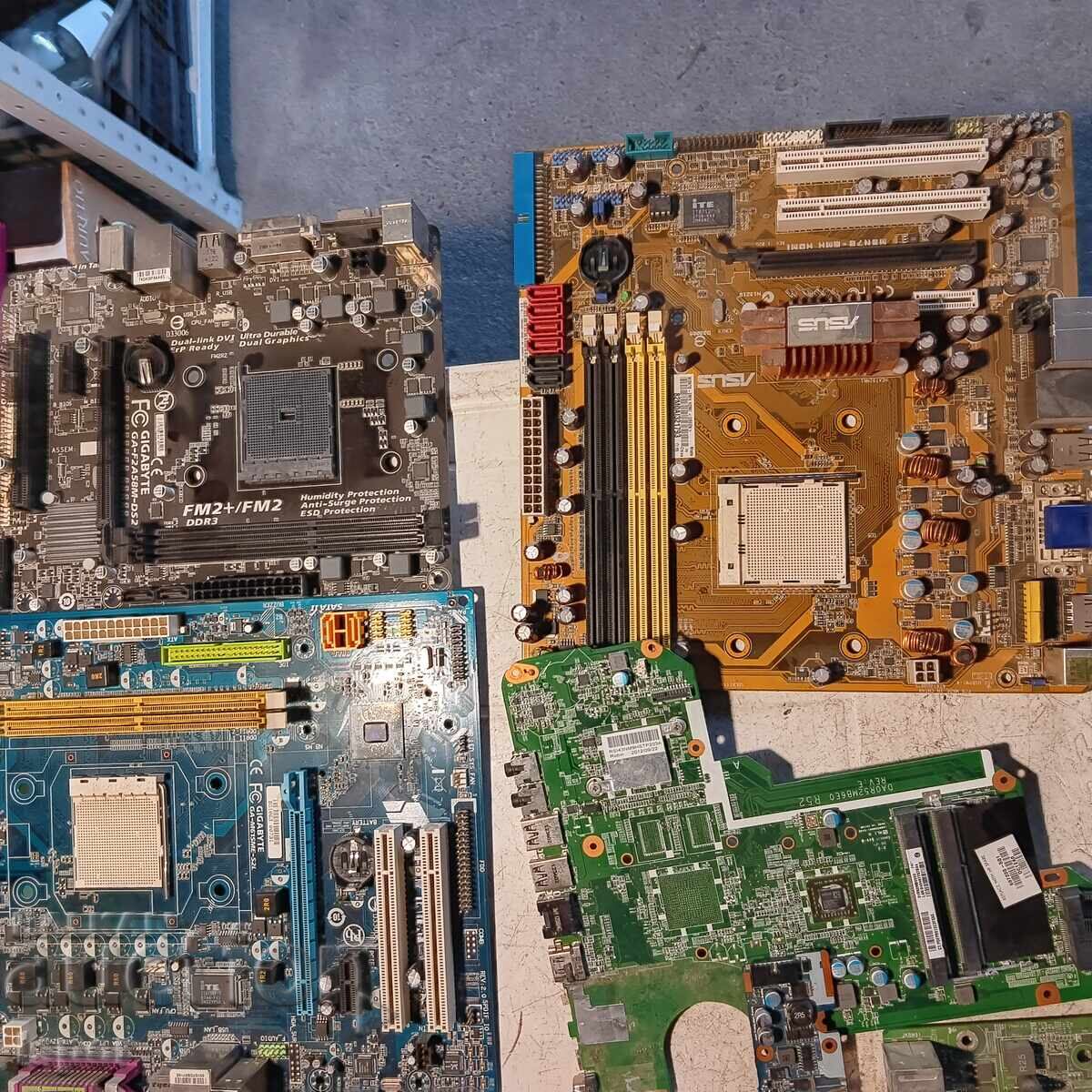 Auction 7 motherboards Auction 7 motherboards