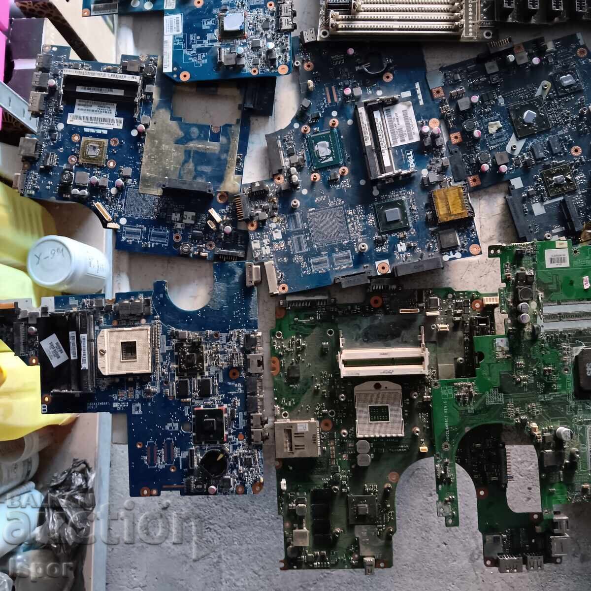 Plăci de bază cu preț 25.00 BGN | € 12.78 Plăci de bază cu preț 25.00 BGN | € 12.78