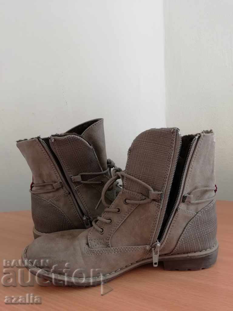 Auction Warm boots s.OLIVER, 35 number Auction Warm boots s.OLIVER, 35 number