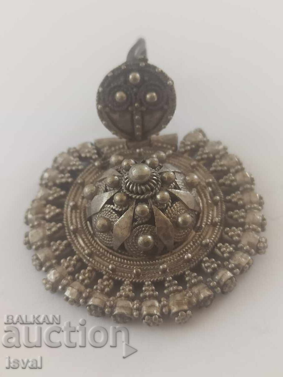 Възрожденска сребърна обеца - Арпалия!