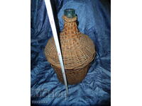 Damigeană de sticlă veche - 2