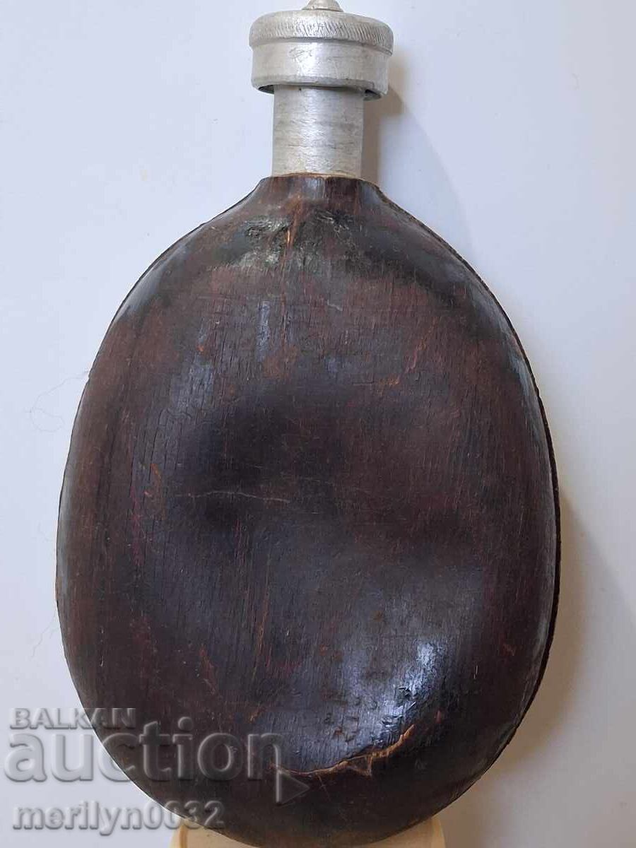Old canteen, World War II with price 30.00 BGN | € 15.34