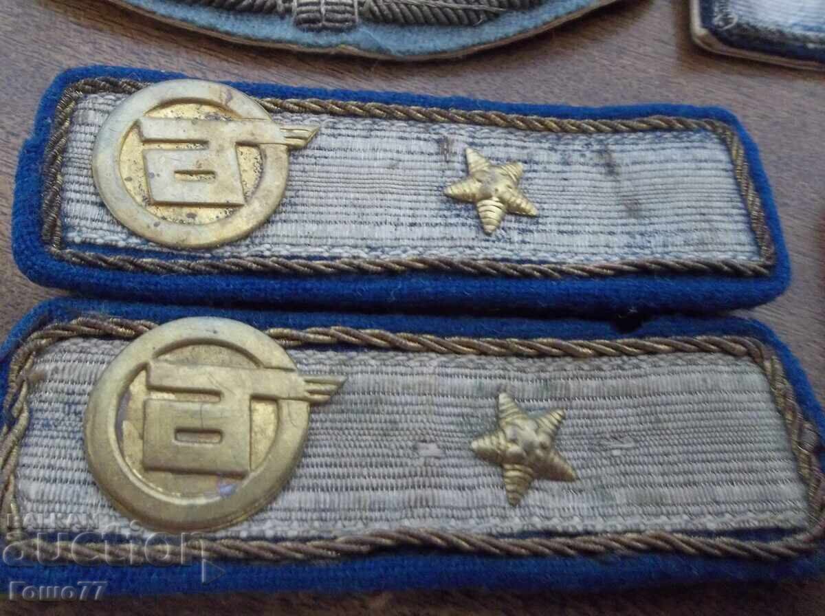 Venzeluri și altele cu preț € 10.00 | 19.56 BGN