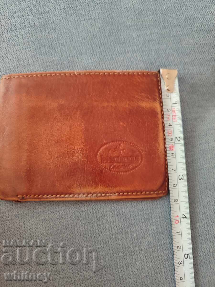 Italian old leather wallet with price 14.99 BGN | € 7.66 Italian old leather wallet with price 14.99 BGN | € 7.66