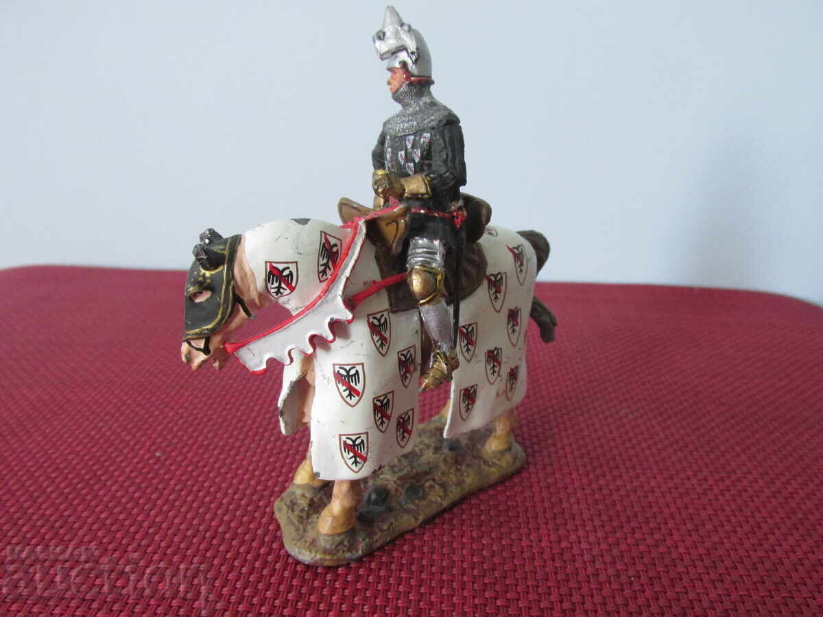 DelPrado Soldier with price 8.00 BGN | € 4.09 DelPrado Soldier with price 8.00 BGN | € 4.09