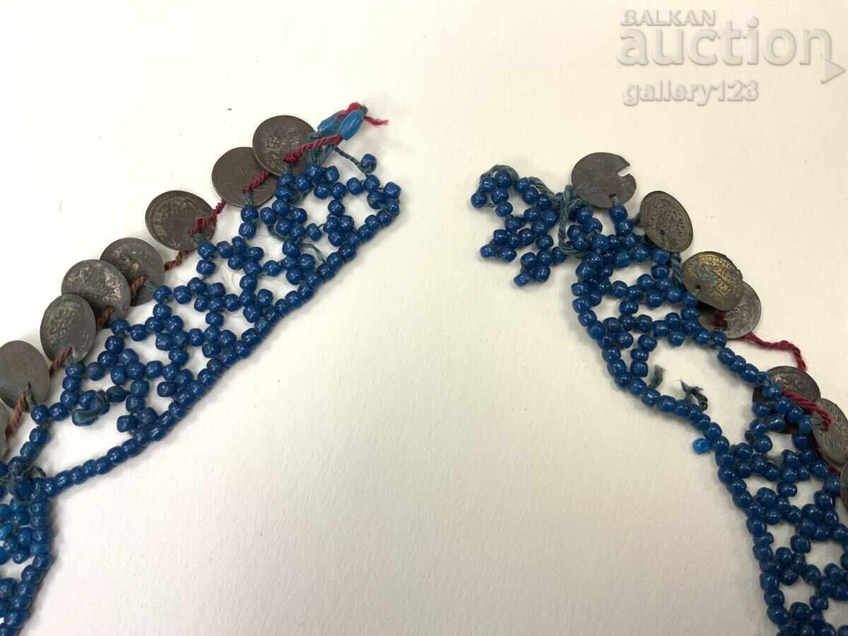 Revival-era jewelry necklace with akche coins and beads - 5