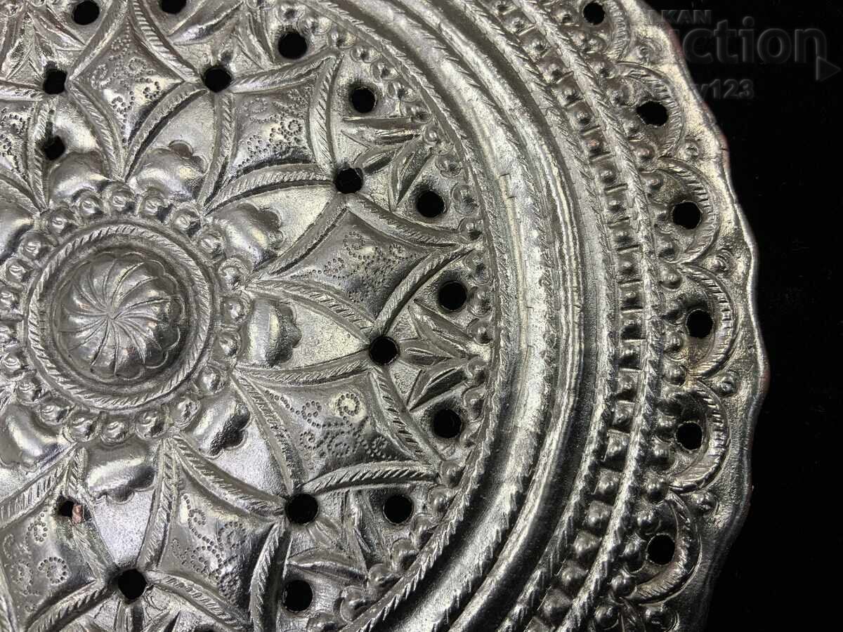 Auction  Revival warm silver minted