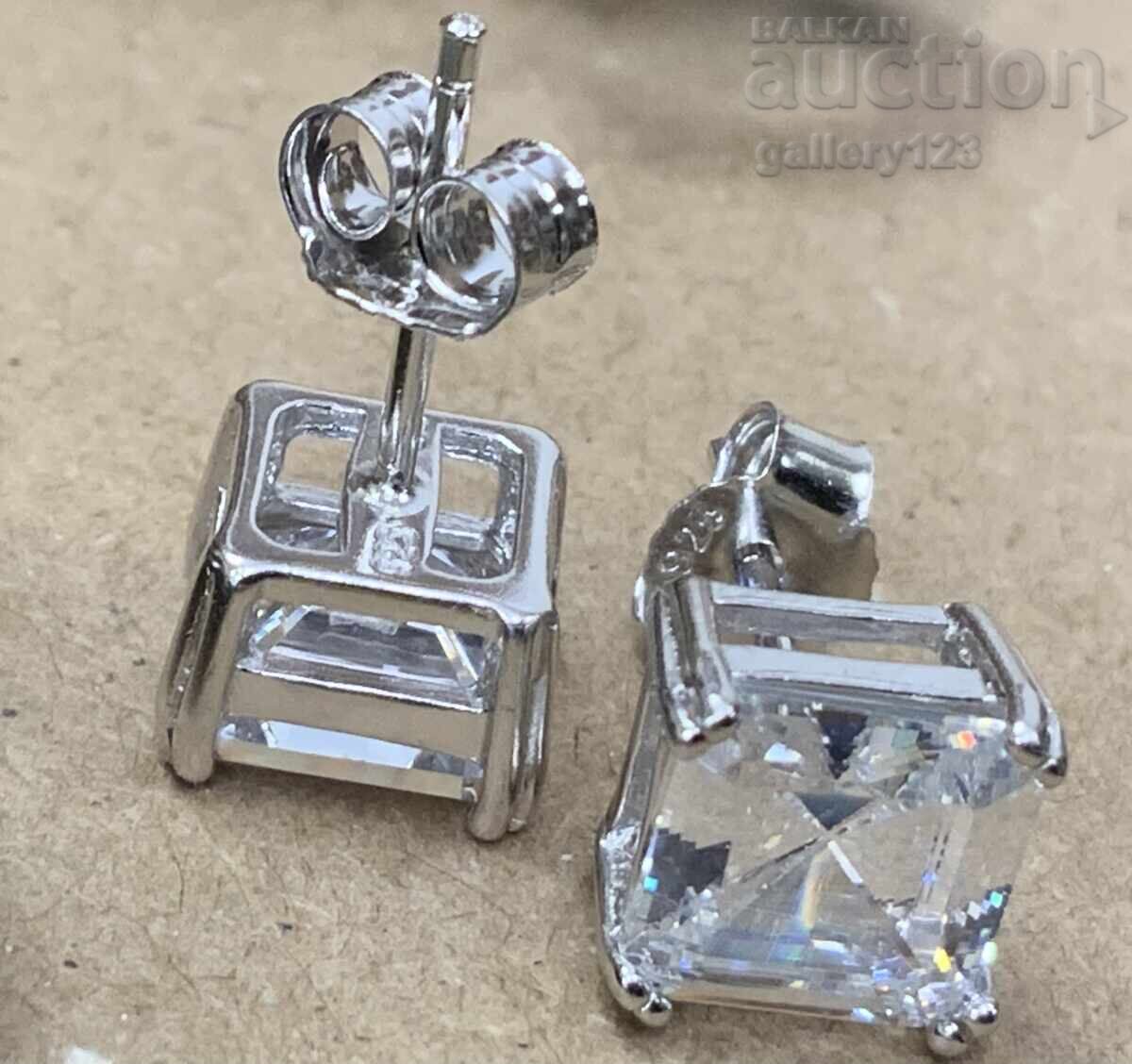 New 925 silver earrings New 925 silver earrings
