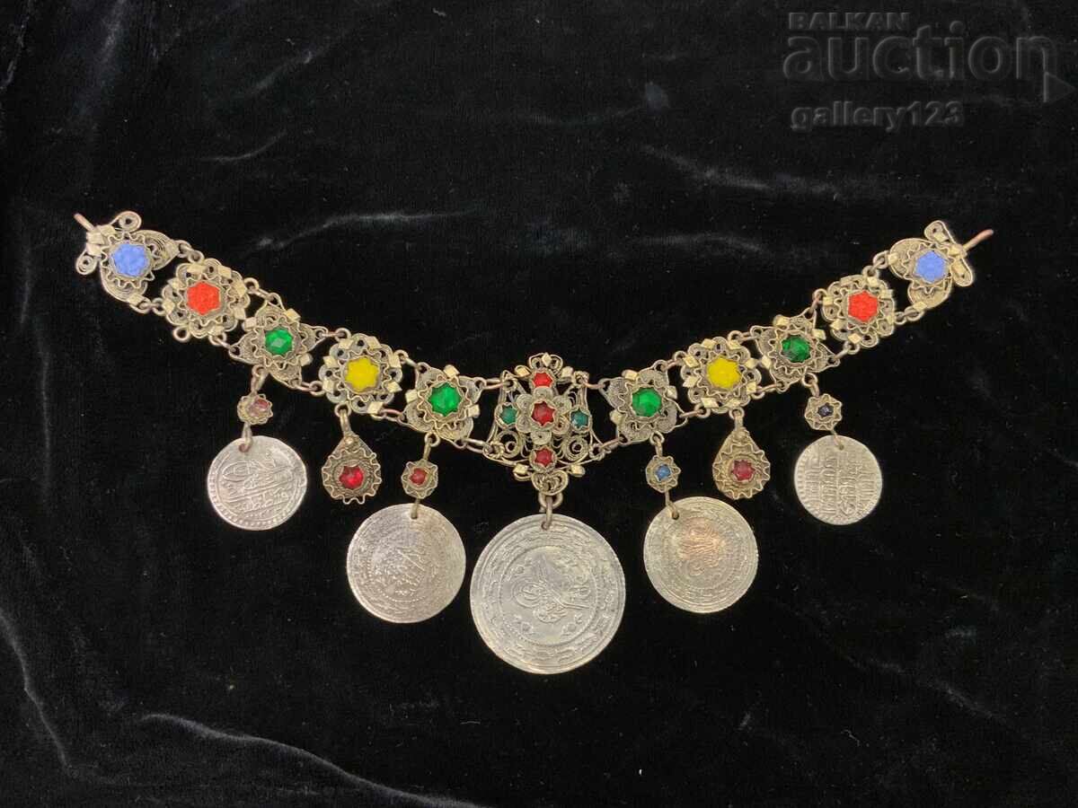 Bijuterie renascentistă filigran argint turcească monede colorate cu preț 161.00 BGN | € 82.32 Bijuterie renascentistă filigran argint turcească monede colorate cu preț 161.00 BGN | € 82.32