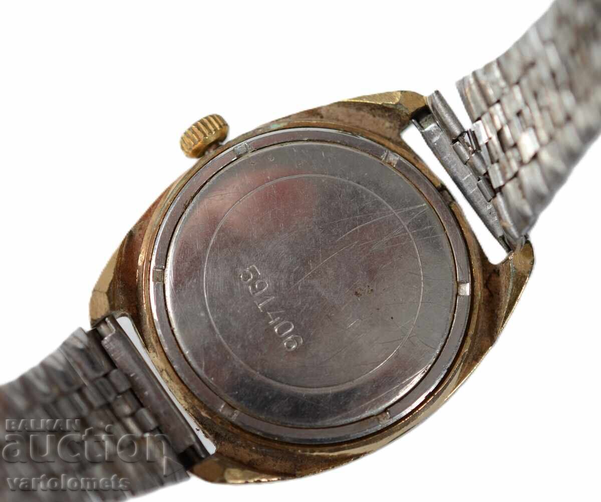 Auction GLORY USSR Men's Watch Gold Plated 10 Mk - Works Auction GLORY USSR Men's Watch Gold Plated 10 Mk - Works