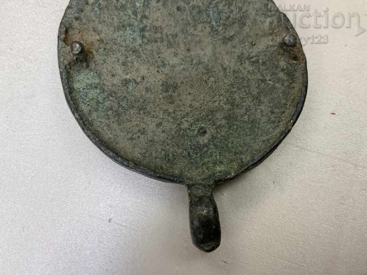 Delivery of Revival-era buckle, single piece Delivery of Revival-era buckle, single piece