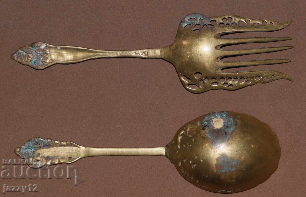 Old bronze serving utensils - 6