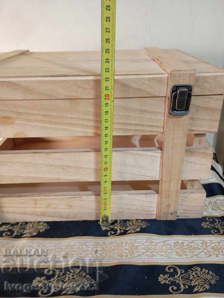 Whiskey Storage Box with price 20.00 BGN | € 10.23