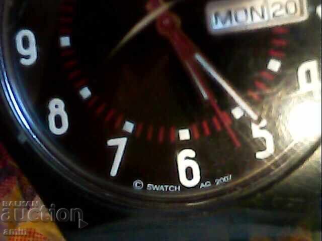 красив 4асовник swatch се нова батри работи первектно с цена 30.00 лв. | € 15.34