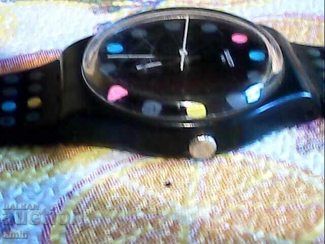 Auction  Beautiful Swatch watch, new battery, works perfectly
