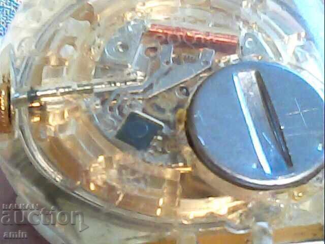 Beautiful Swatch watch, new battery, works perfectly - 6