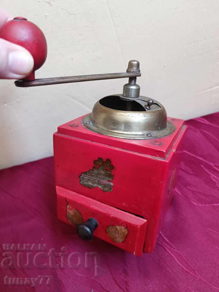 Auction Vintage Wooden Mill Rare Collection Decor Auction Vintage Wooden Mill Rare Collection Decor