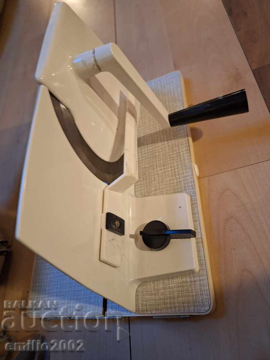 Diverse aparate electrocasnice din trecutul apropiat - 5