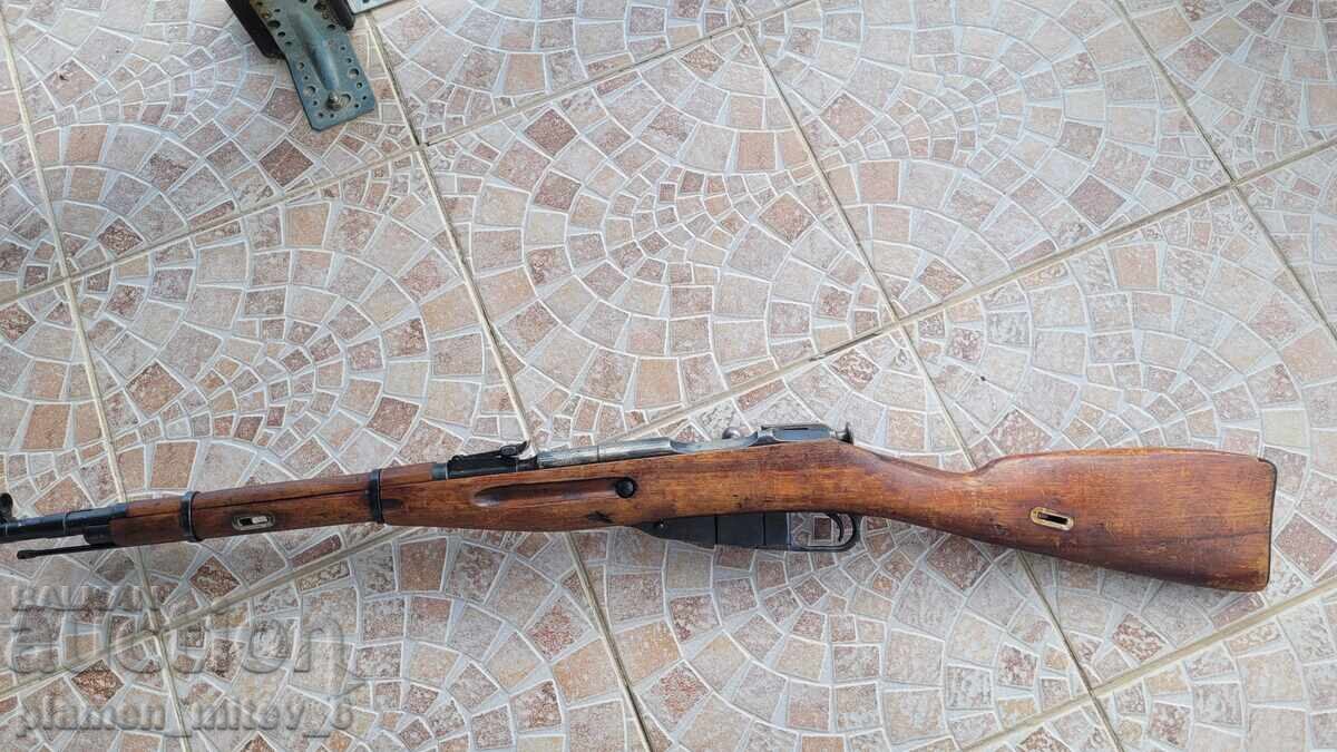 Rifle, Mosin-Nagant carbine, Mosinka with price 940.00 BGN | € 480.61 Rifle, Mosin-Nagant carbine, Mosinka with price 940.00 BGN | € 480.61